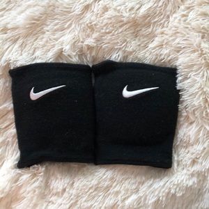 Nike Pro Knee Pads